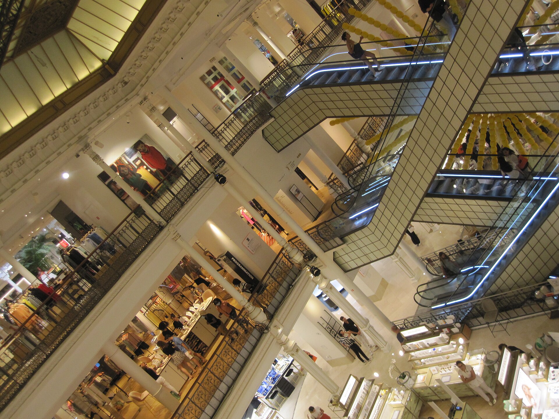 Le Bon Marché 1/1